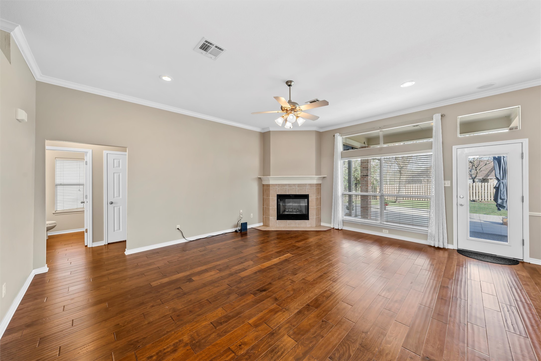 11212 Inverness Road