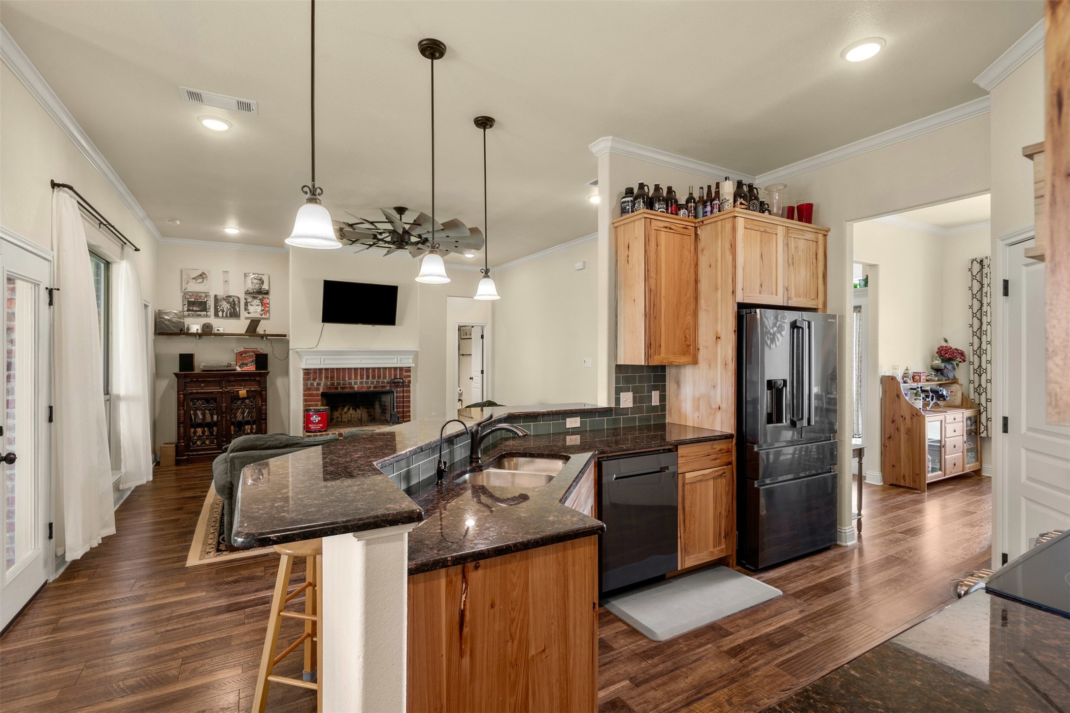 108 Cruise Town Drive