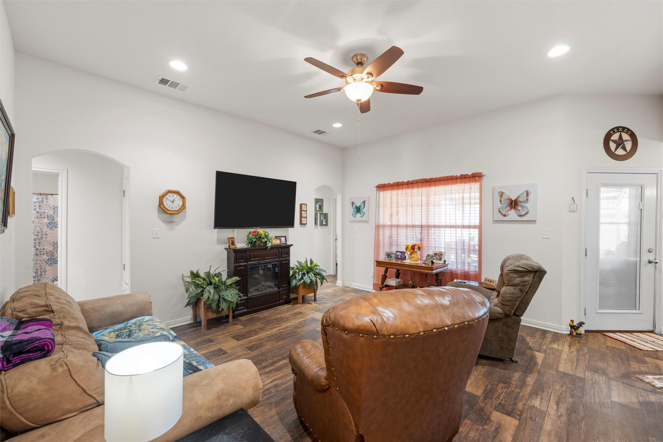 202 Hawk Ridge