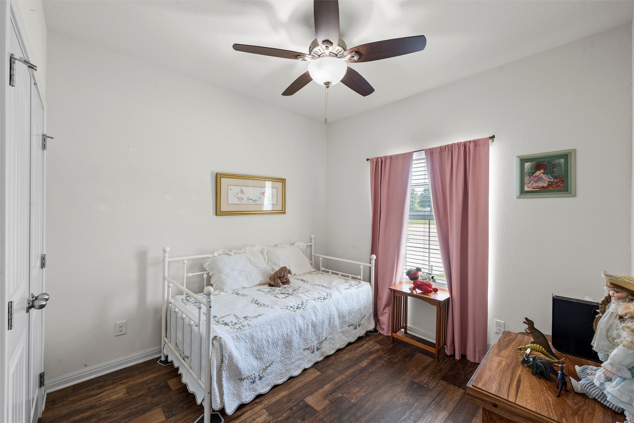 202 Hawk Ridge