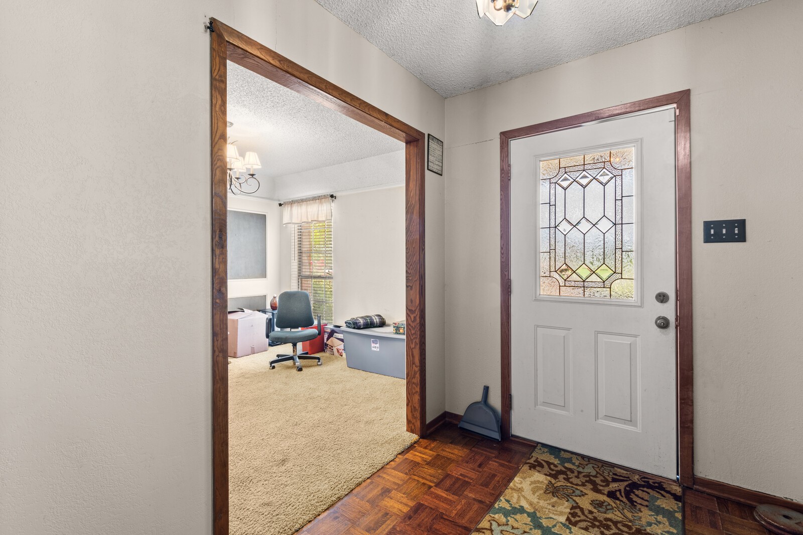 1502 Hinchliffe Road