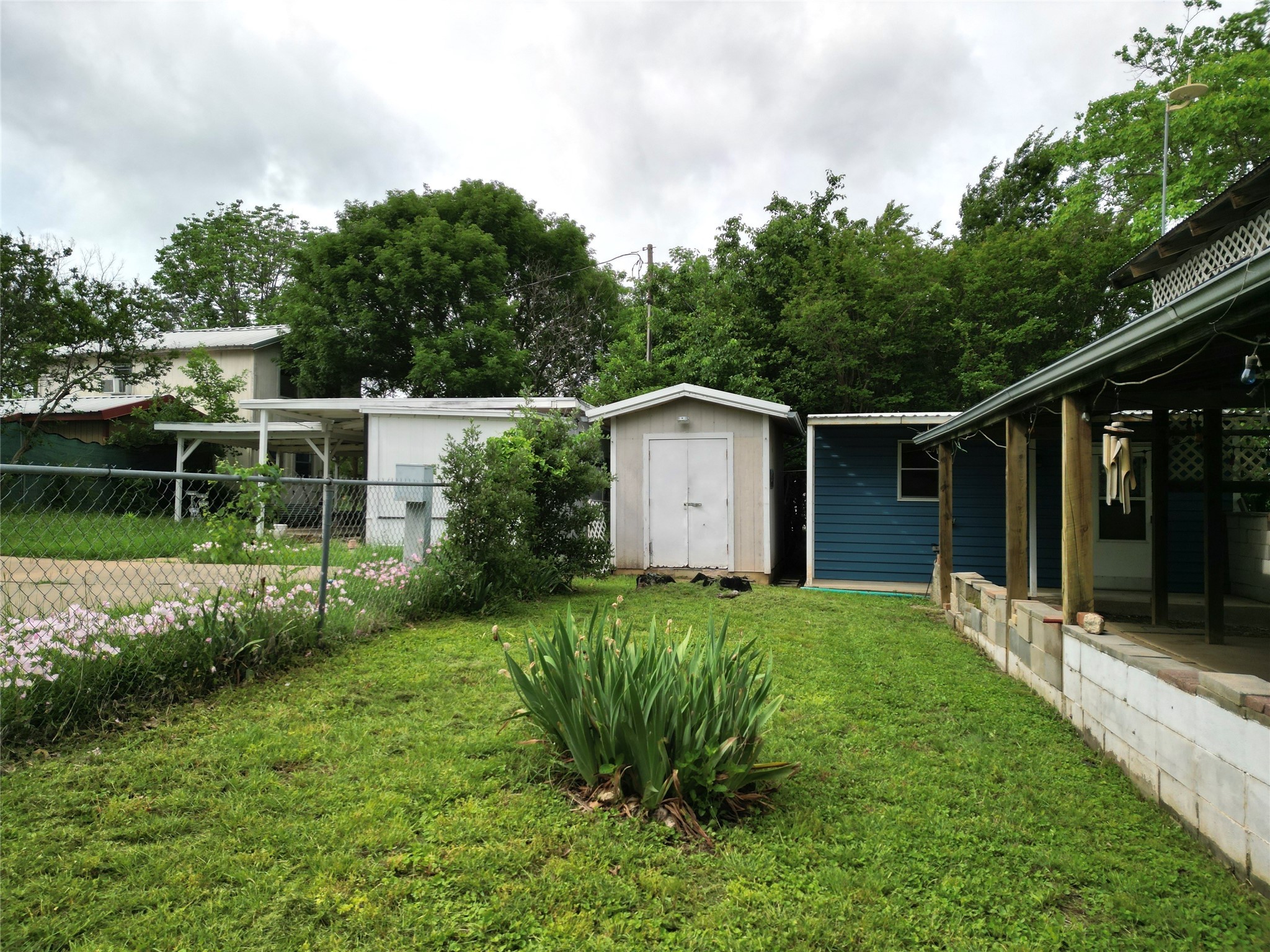 111 Private Road 127