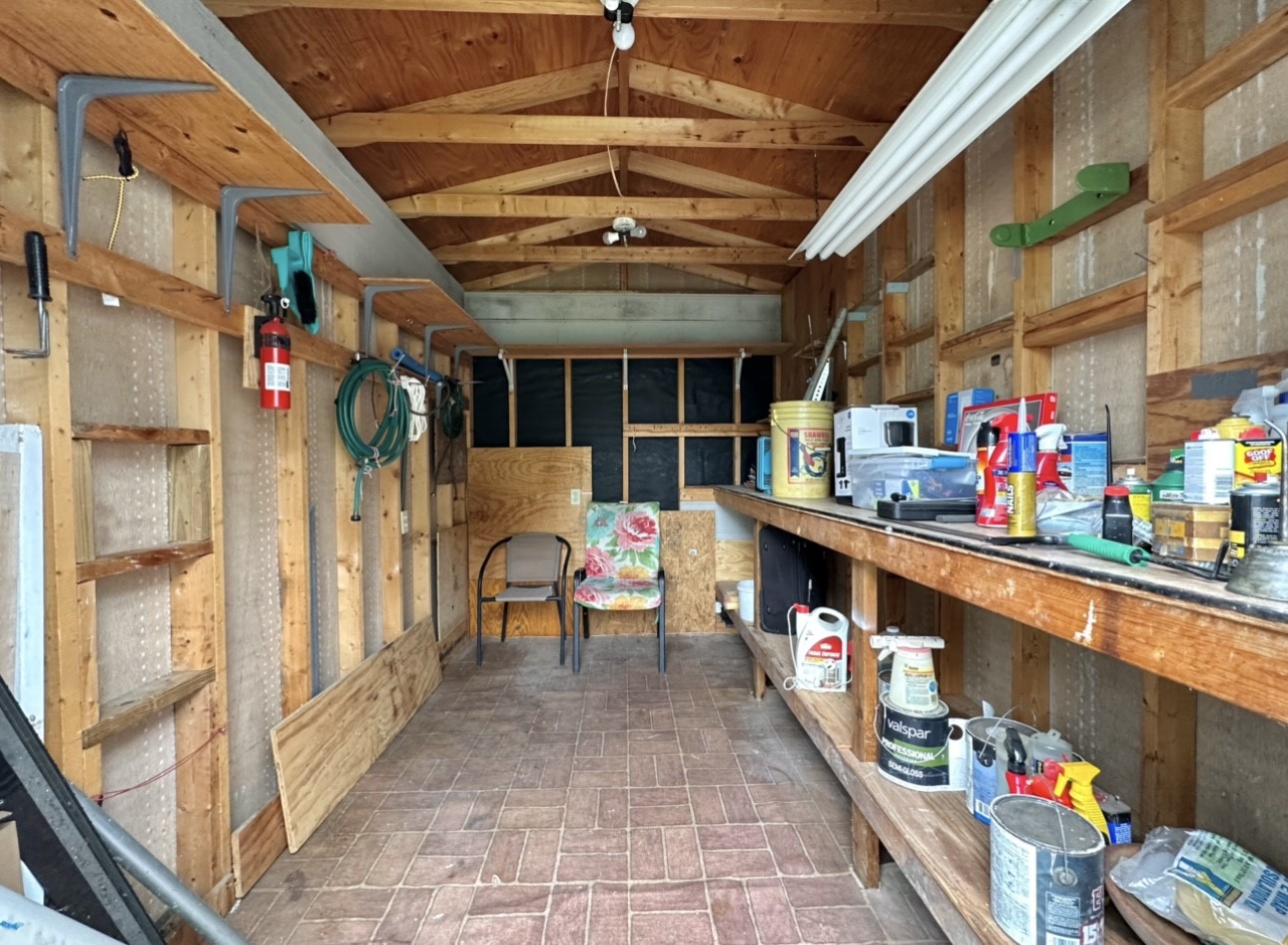 111 Private Road 127