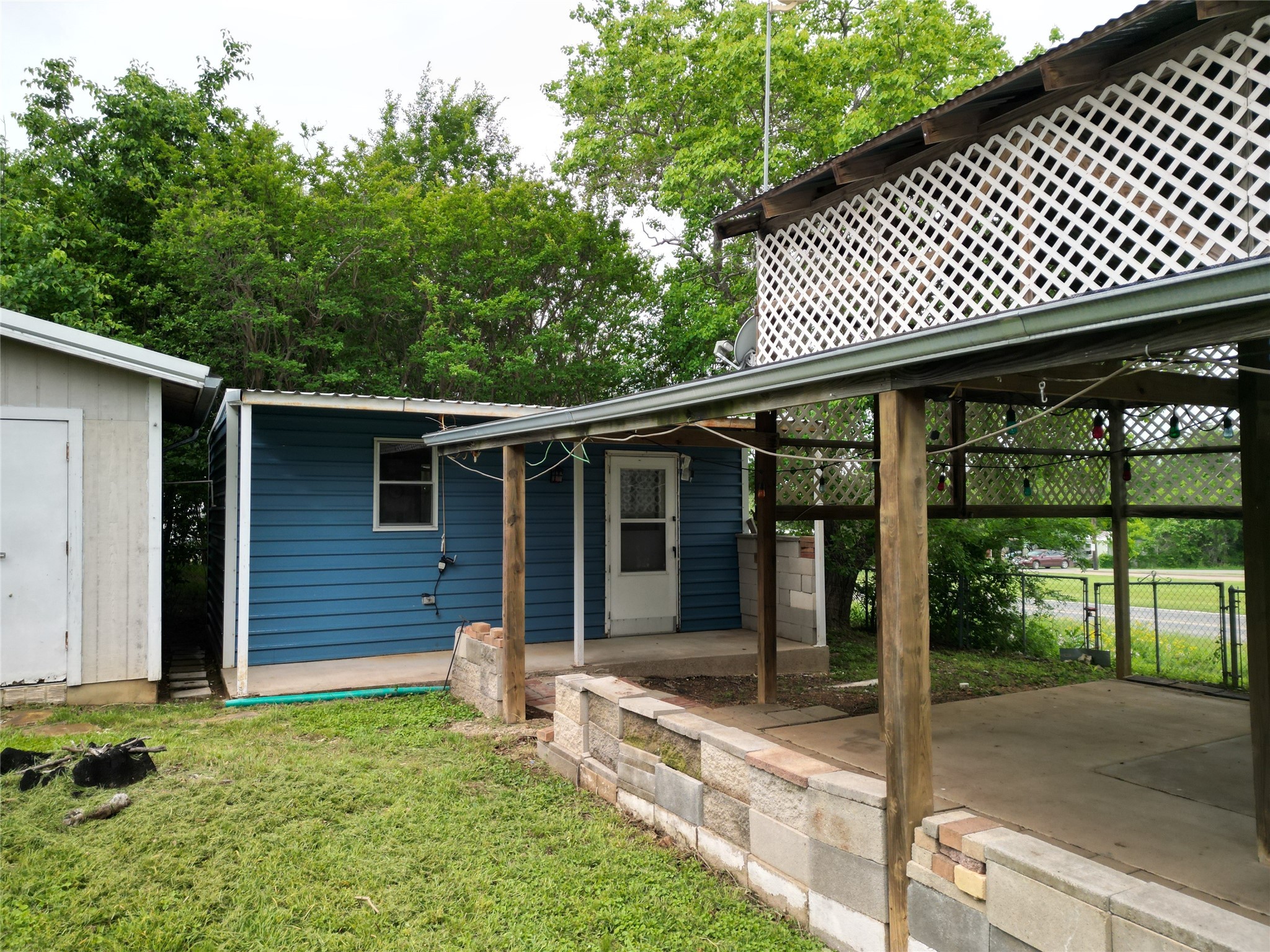 111 Private Road 127