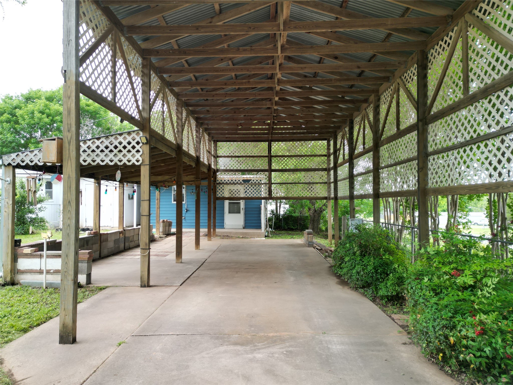 111 Private Road 127