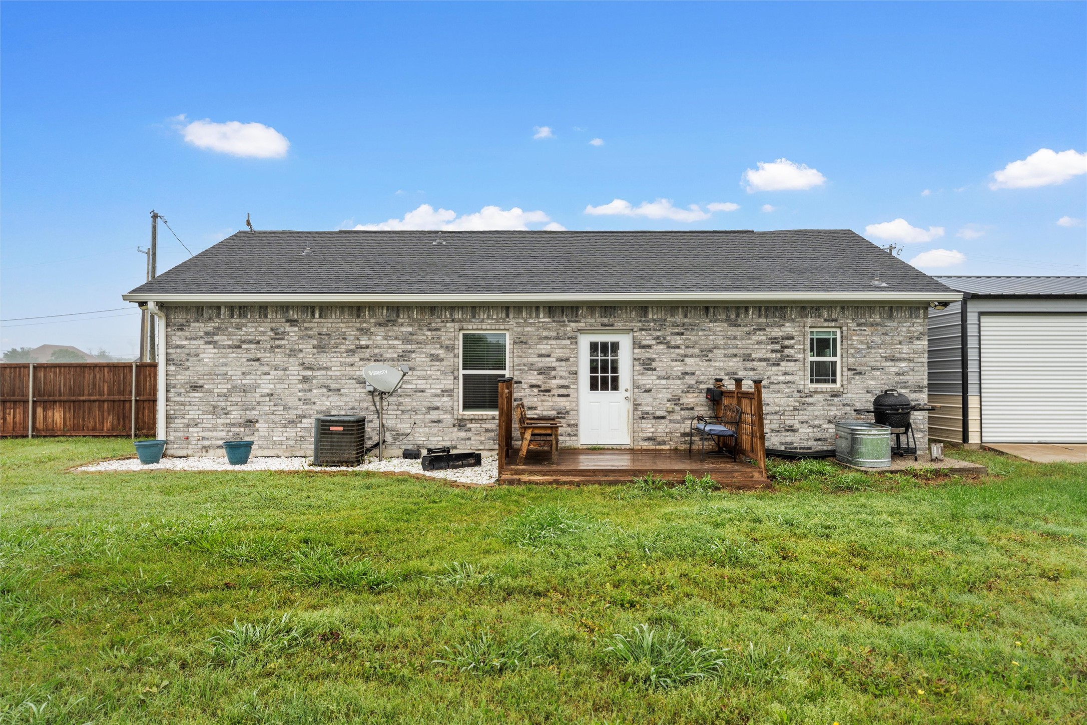 604 S Aquilla Street