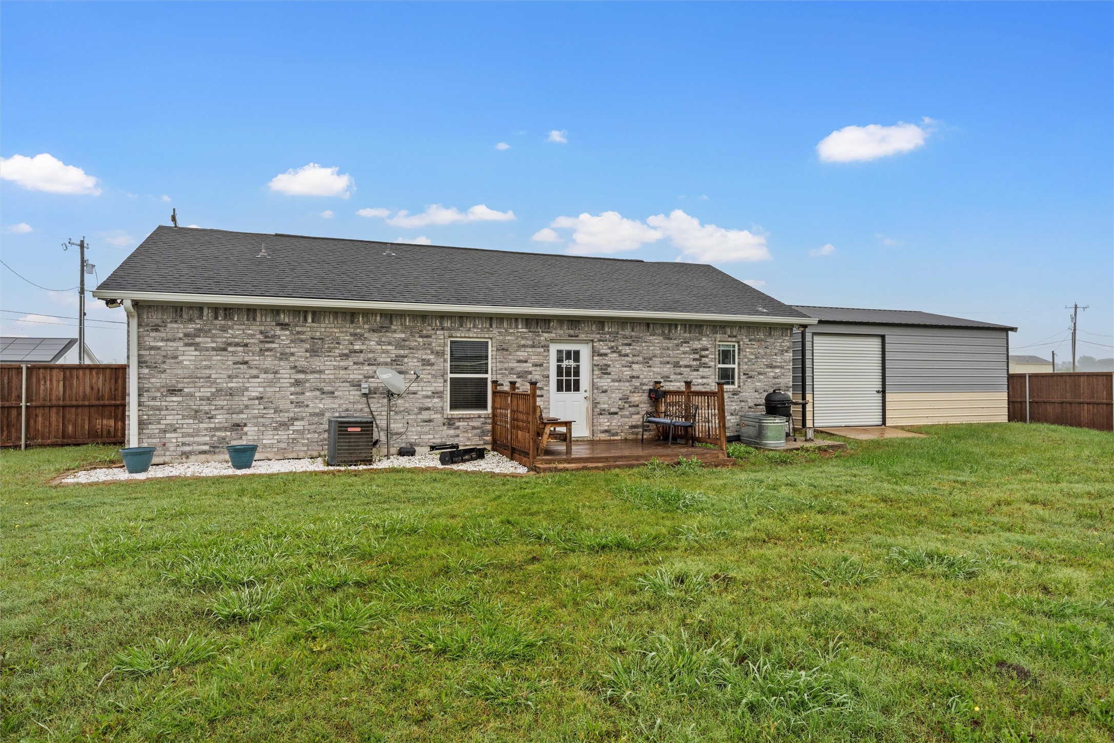 604 S Aquilla Street