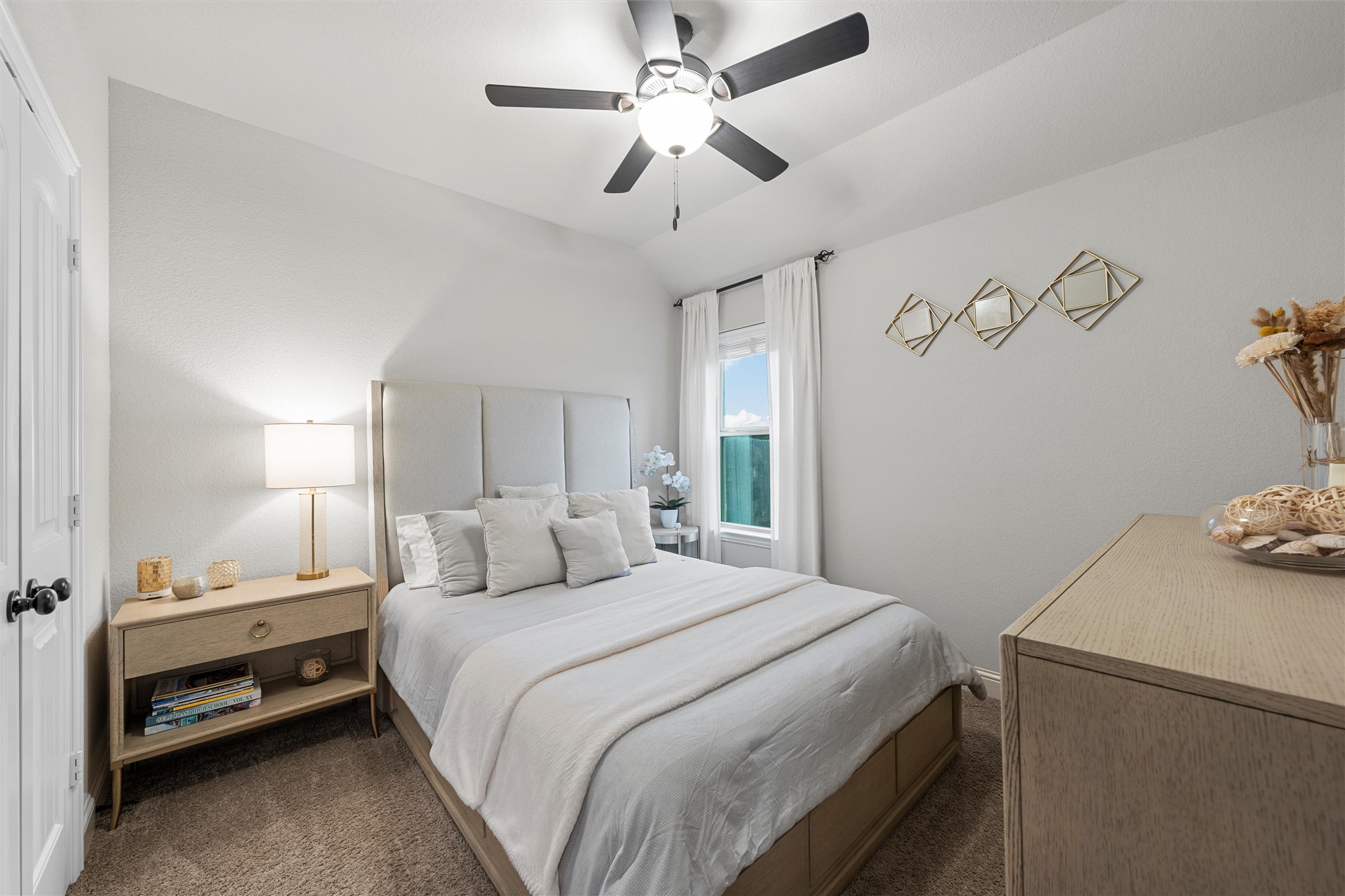 236 Oak Meadow Trail