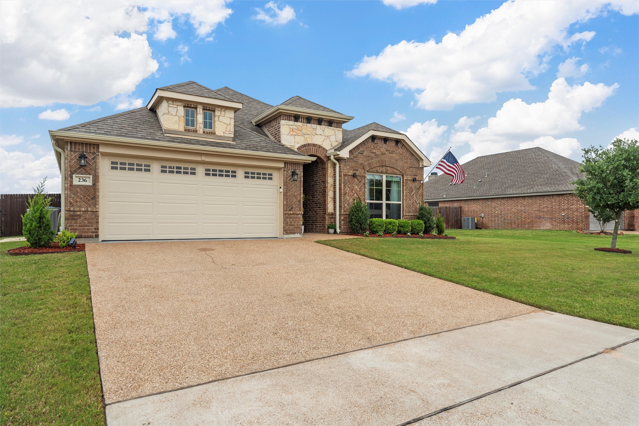 236 Oak Meadow Trail