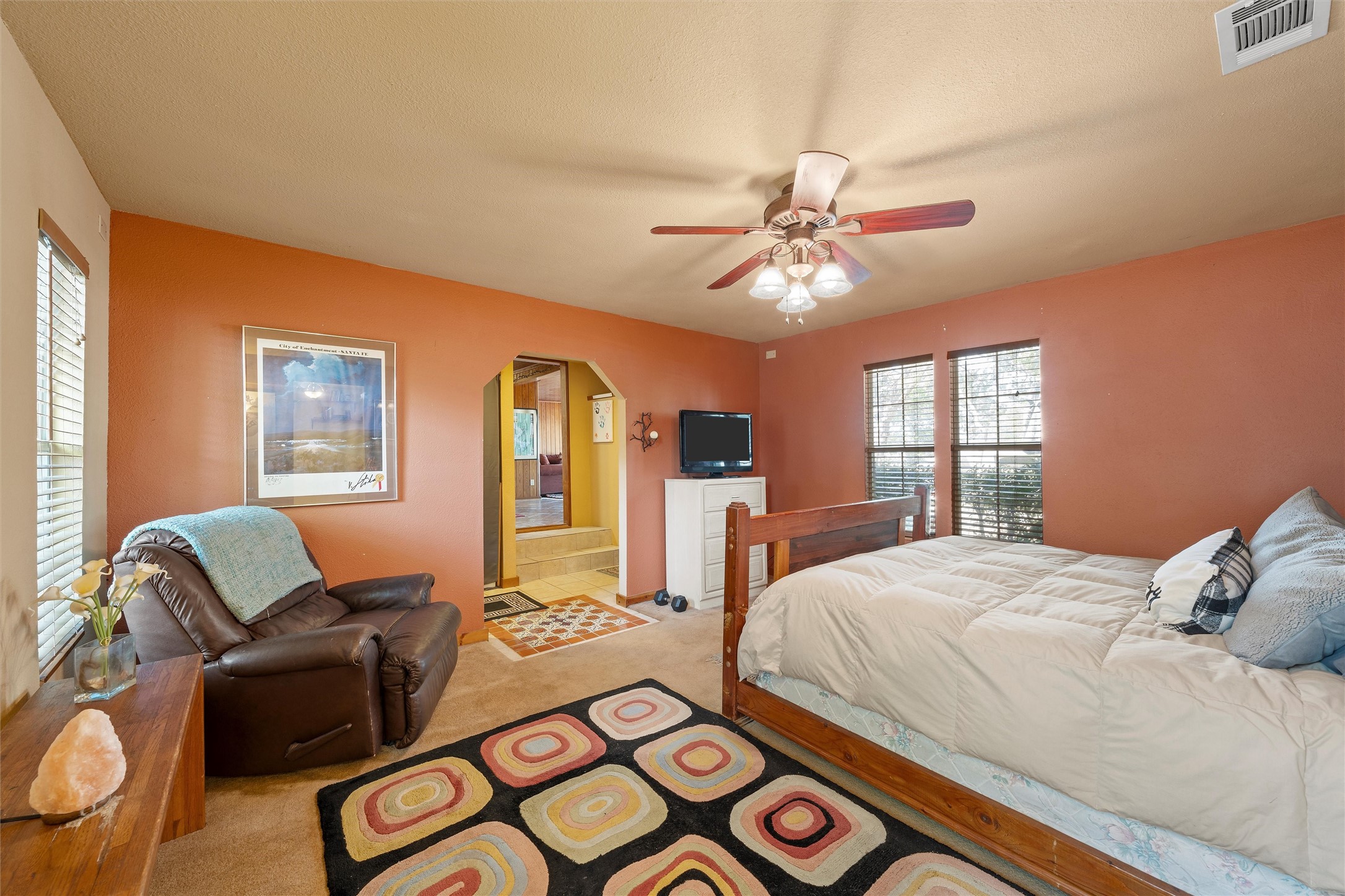 117 Linda Lee Loop