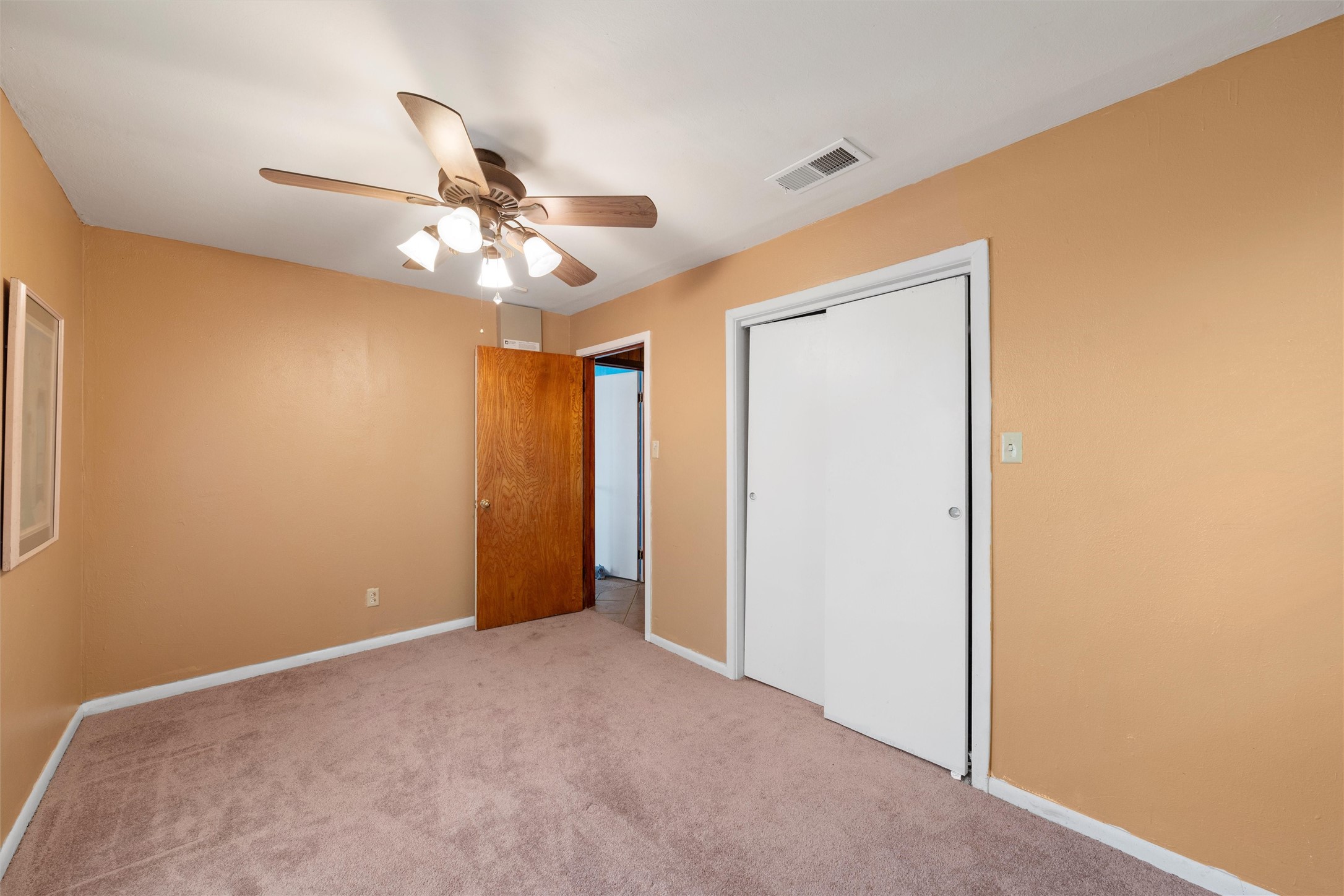 117 Linda Lee Loop