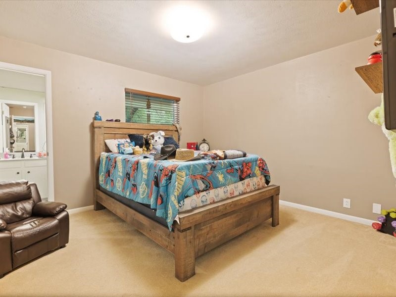1118 Willowcreek Road
