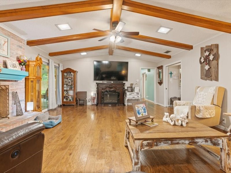 1118 Willowcreek Road