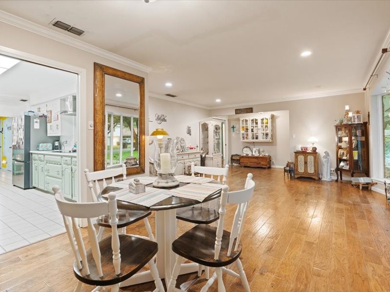 1118 Willowcreek Road