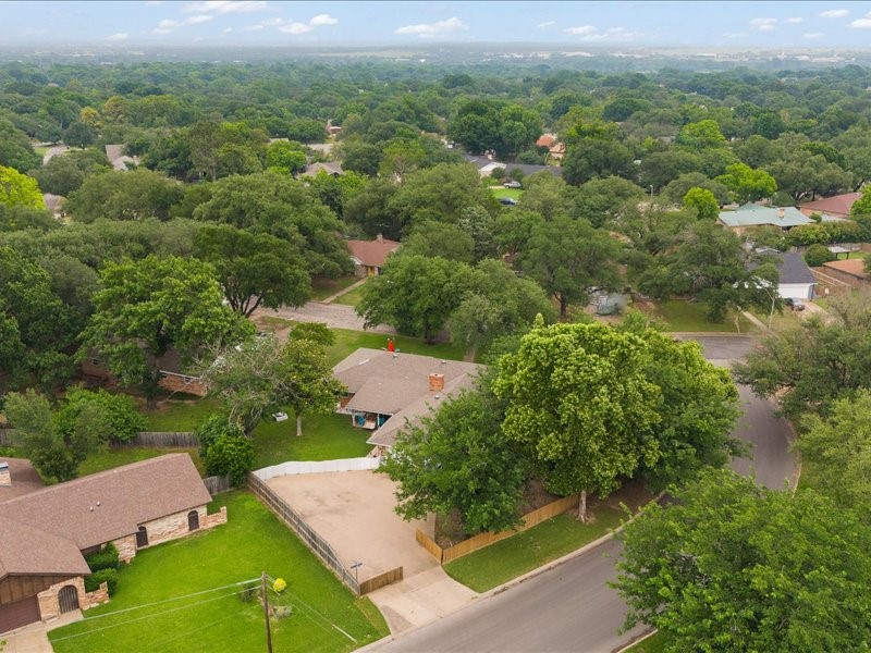 1118 Willowcreek Road