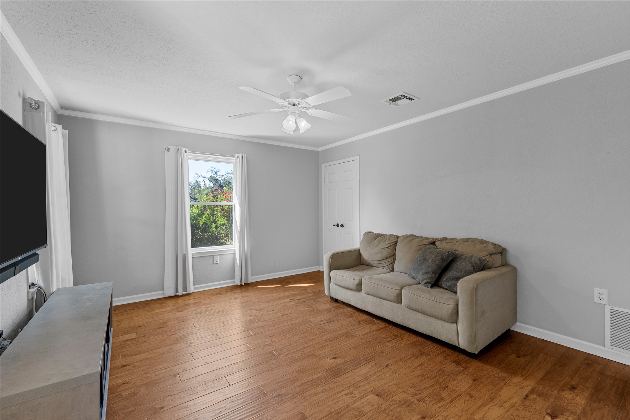 173 Cedar Ridge Drive