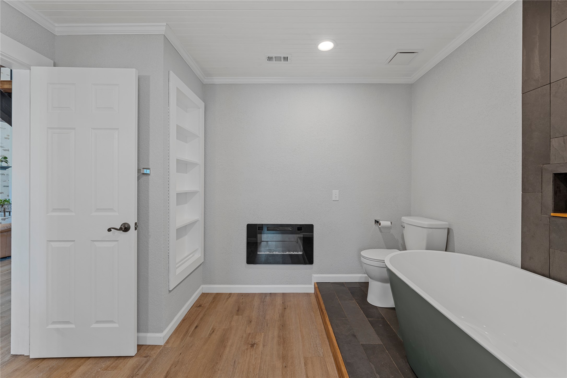 173 Cedar Ridge Drive