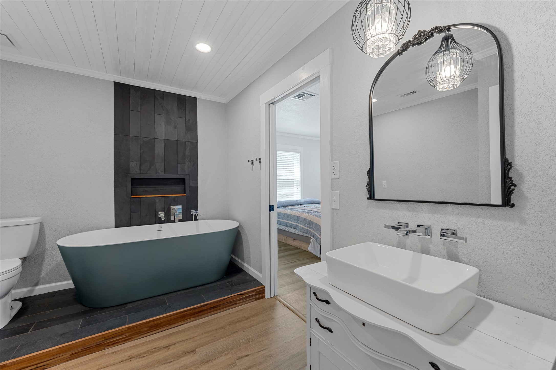 173 Cedar Ridge Drive