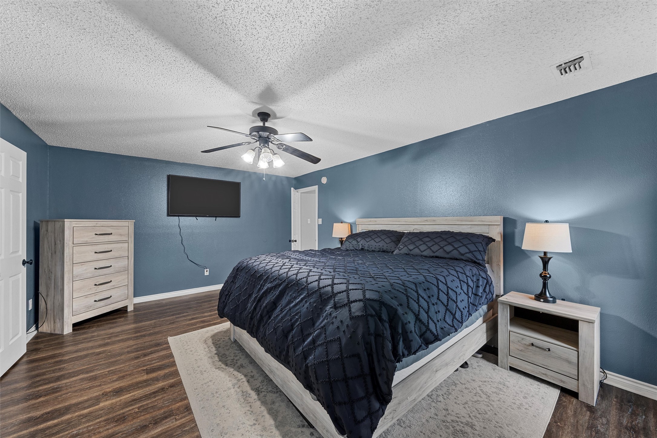 104 Oak Hill Loop