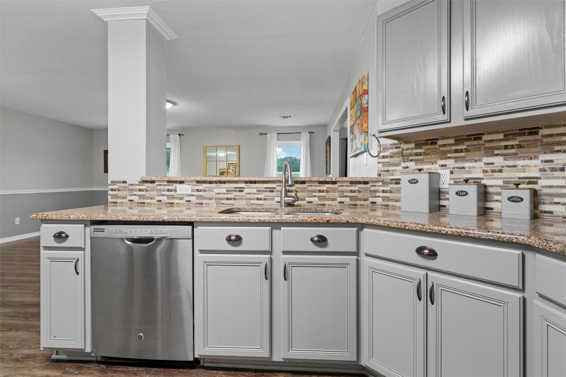 104 Oak Hill Loop