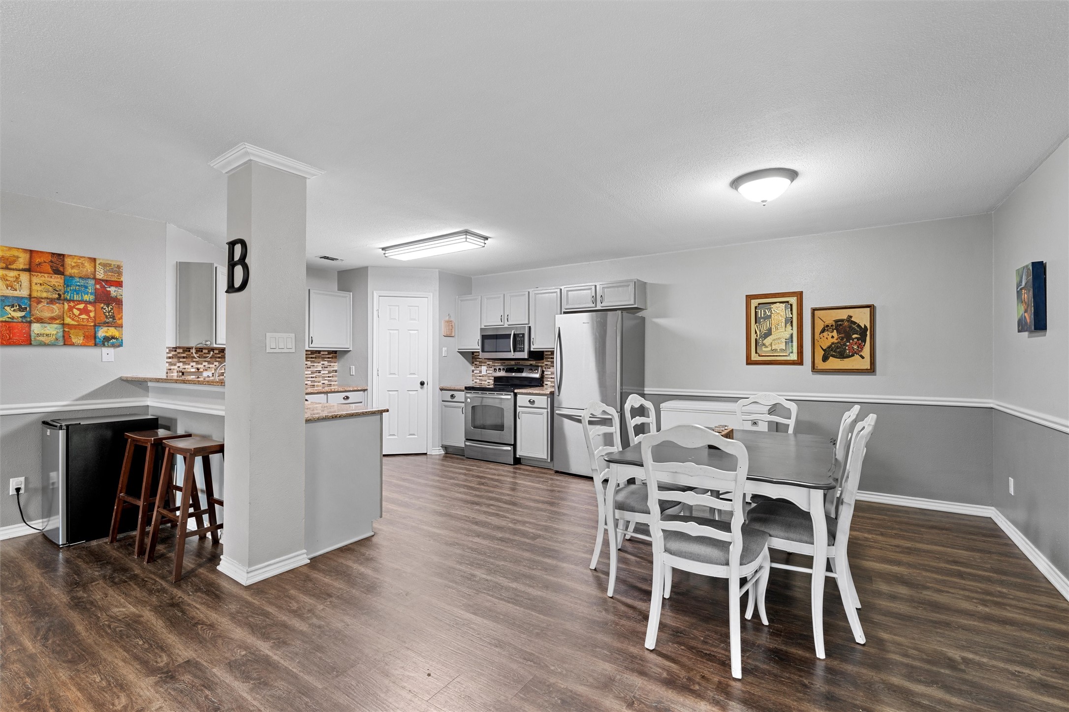 104 Oak Hill Loop