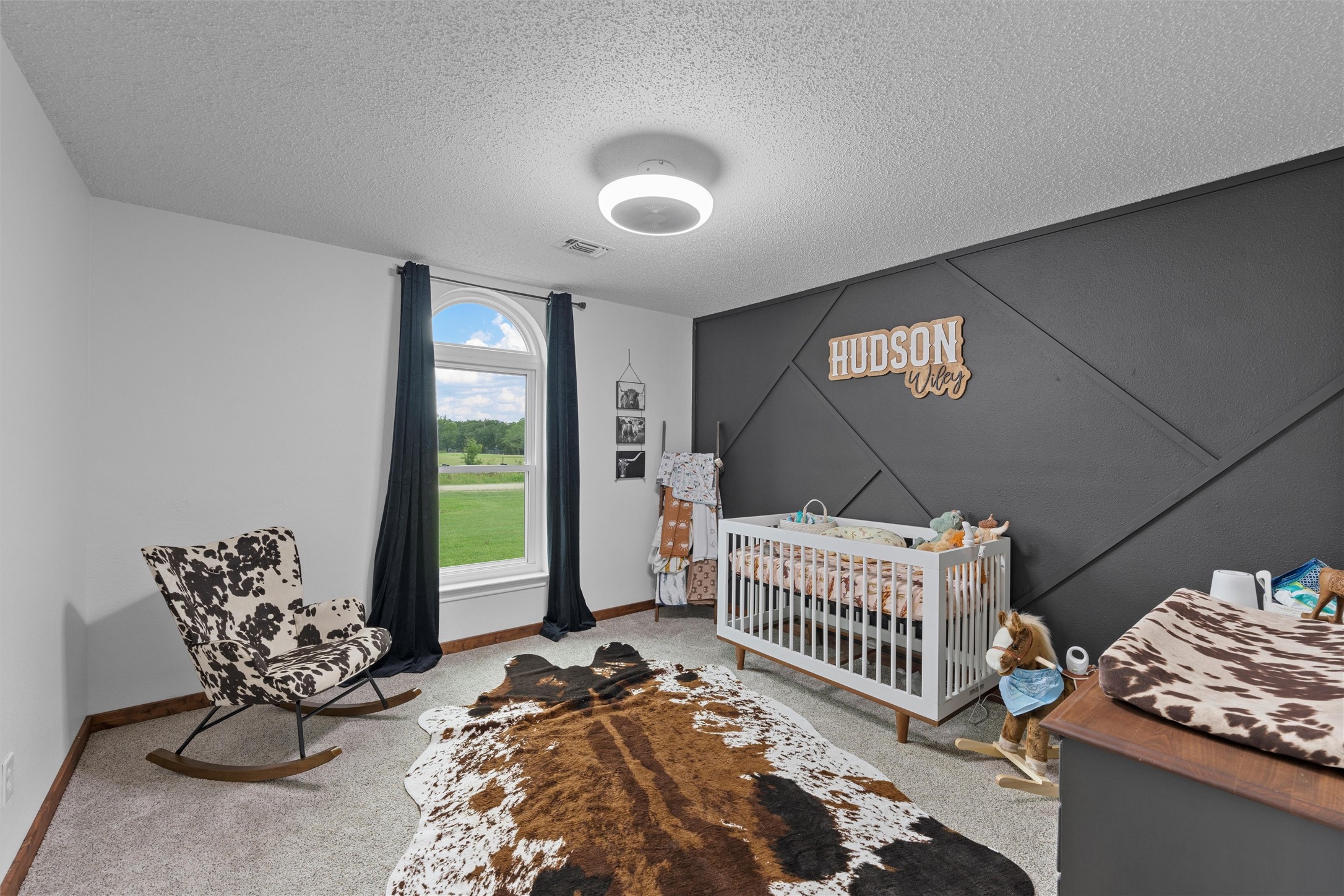 104 Oak Hill Loop