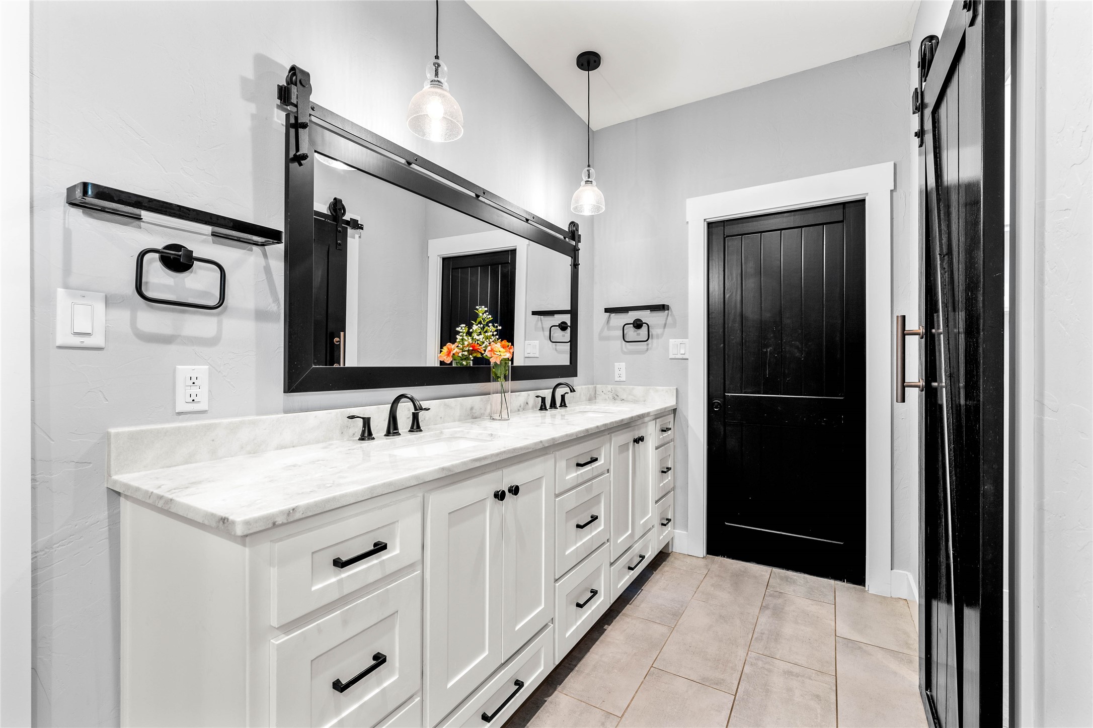 8300 Spicewood Springs