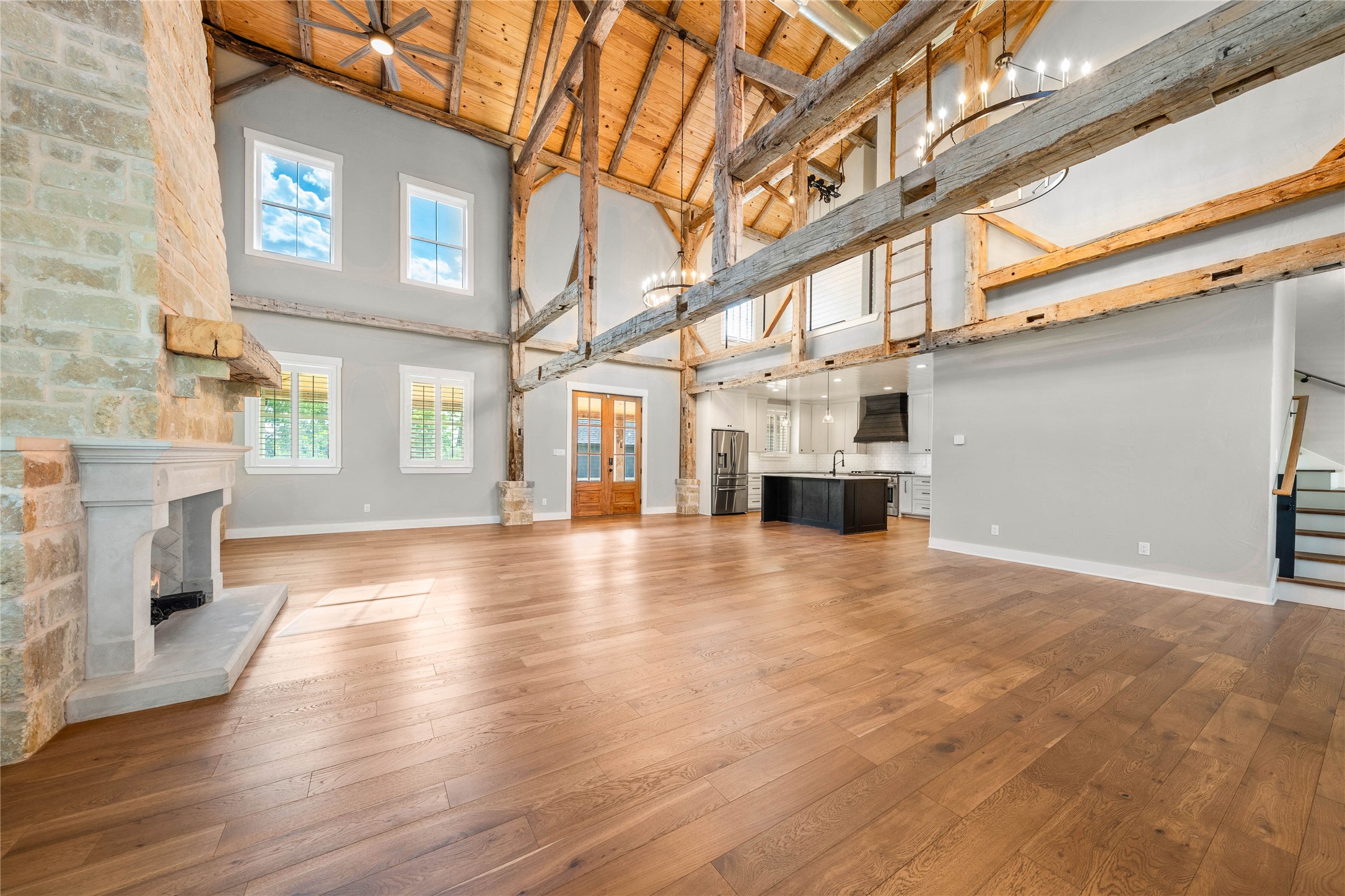 8300 Spicewood Springs