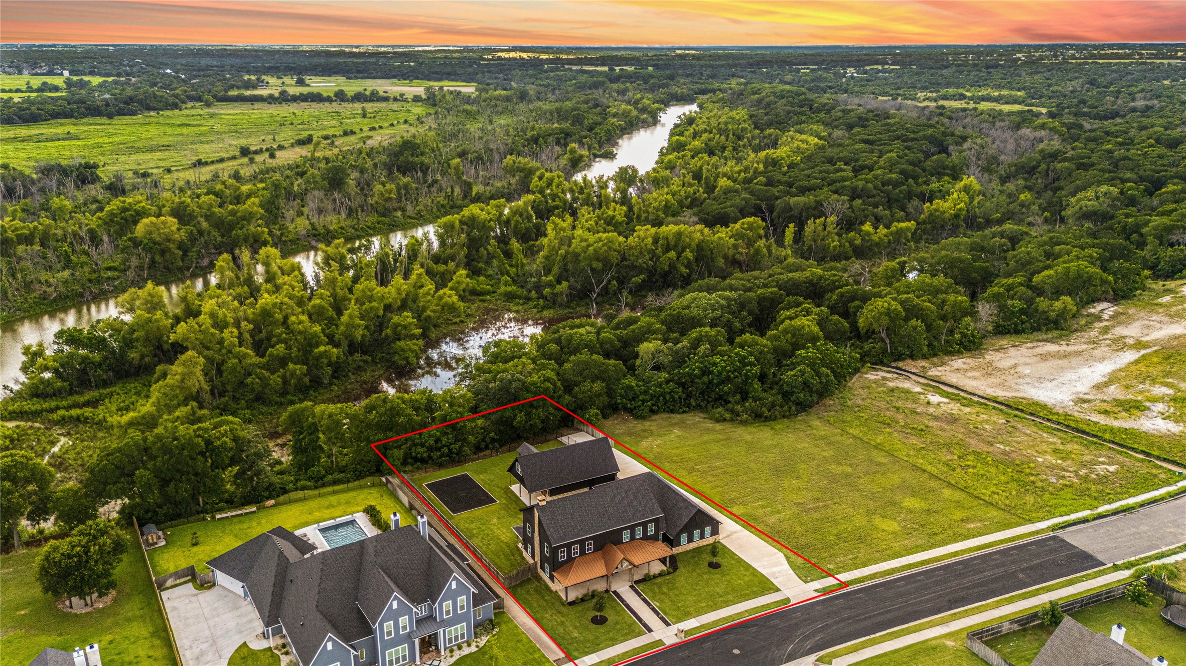 8300 Spicewood Springs