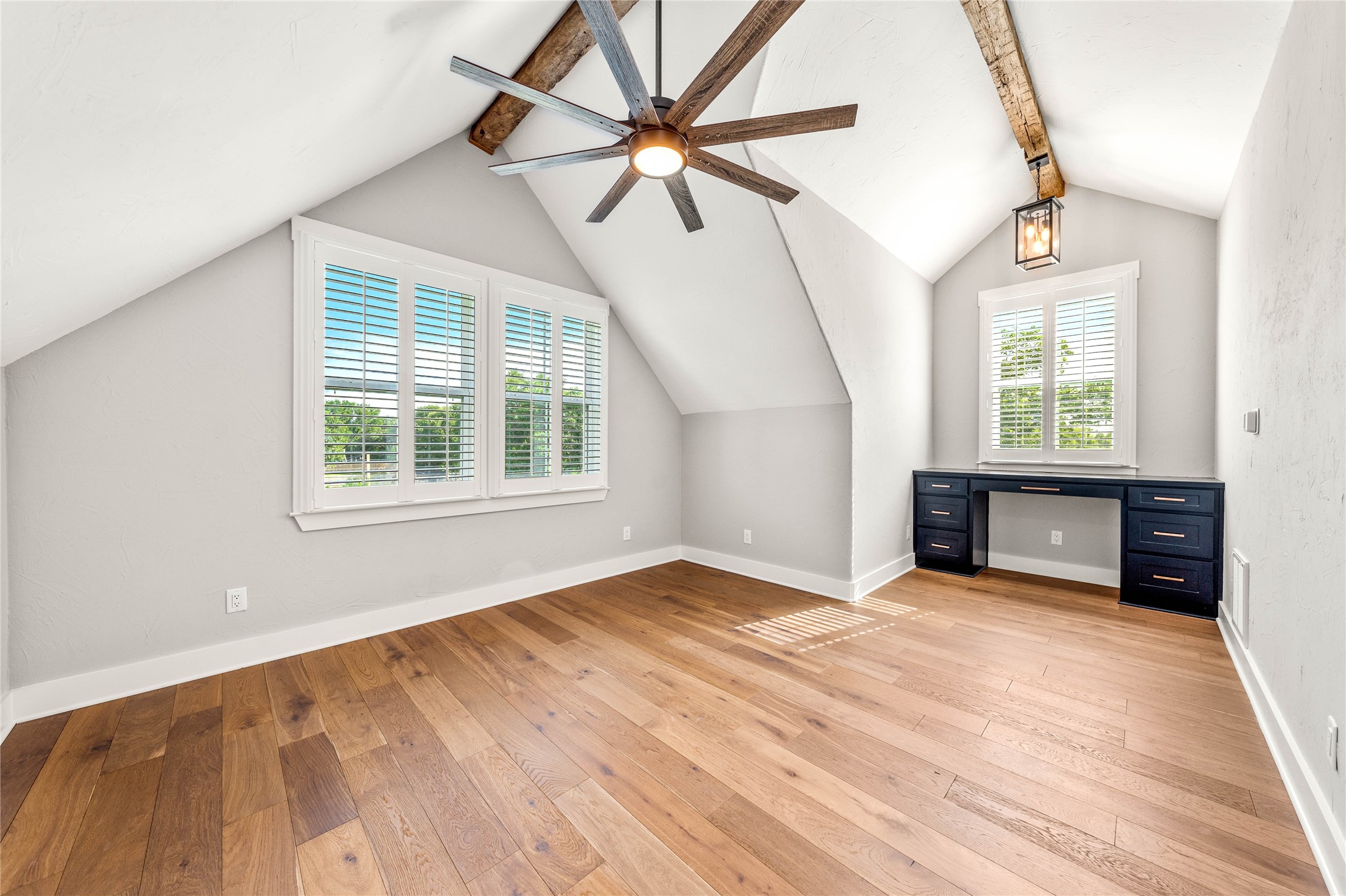 8300 Spicewood Springs