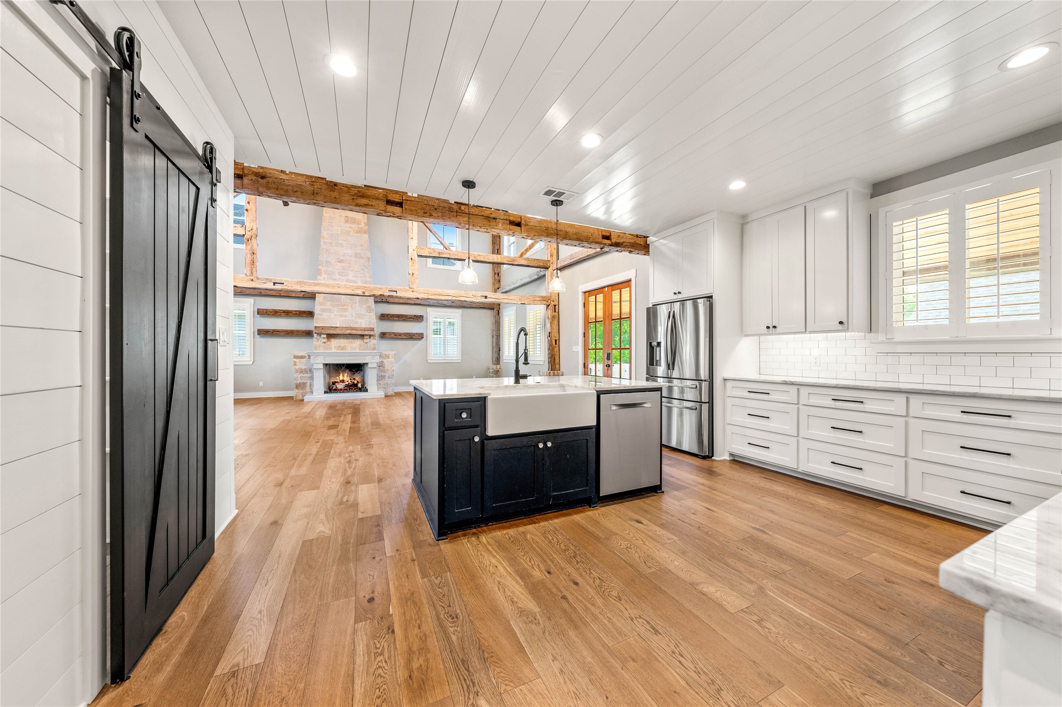 8300 Spicewood Springs