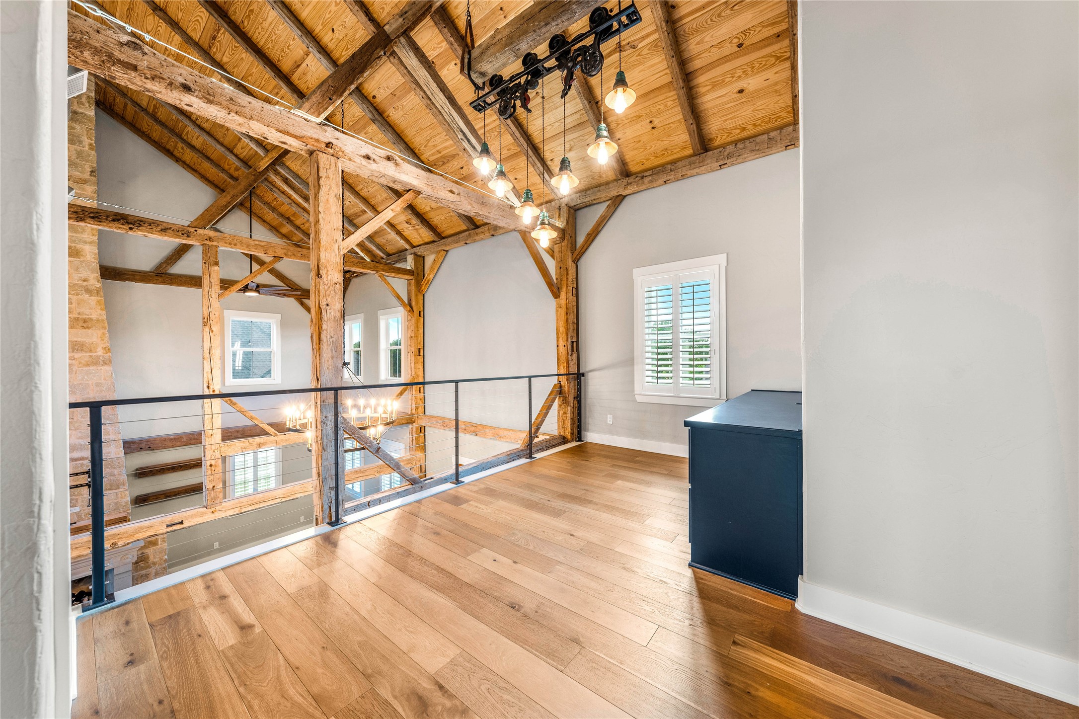8300 Spicewood Springs