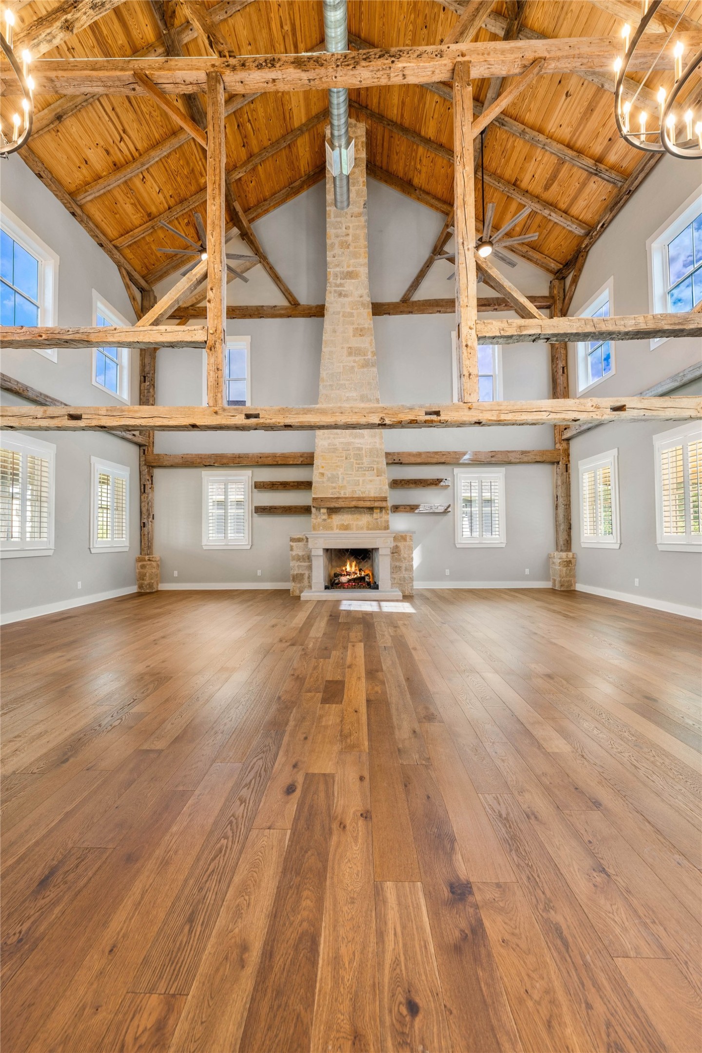 8300 Spicewood Springs