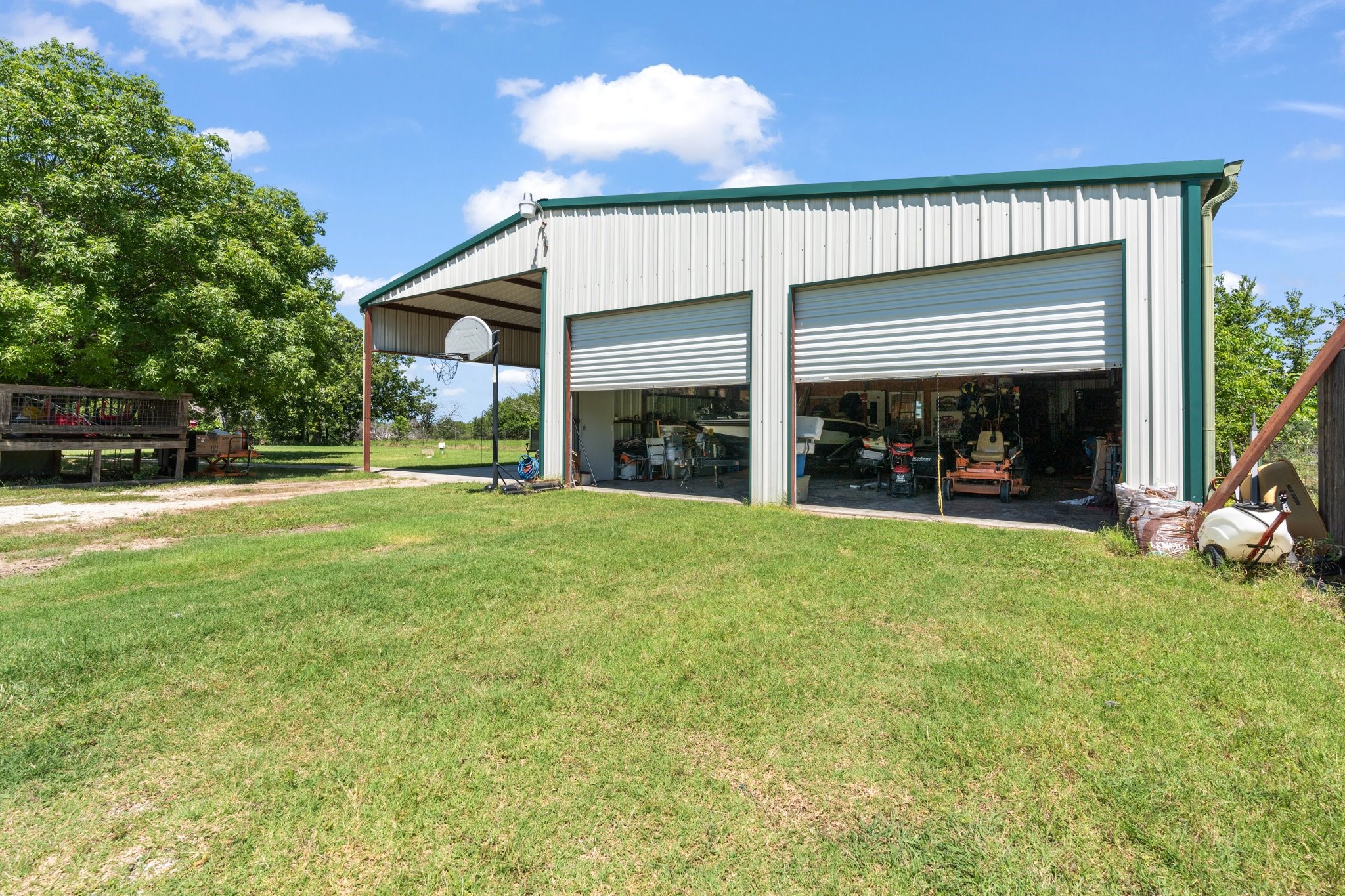 114 Private Road 22223