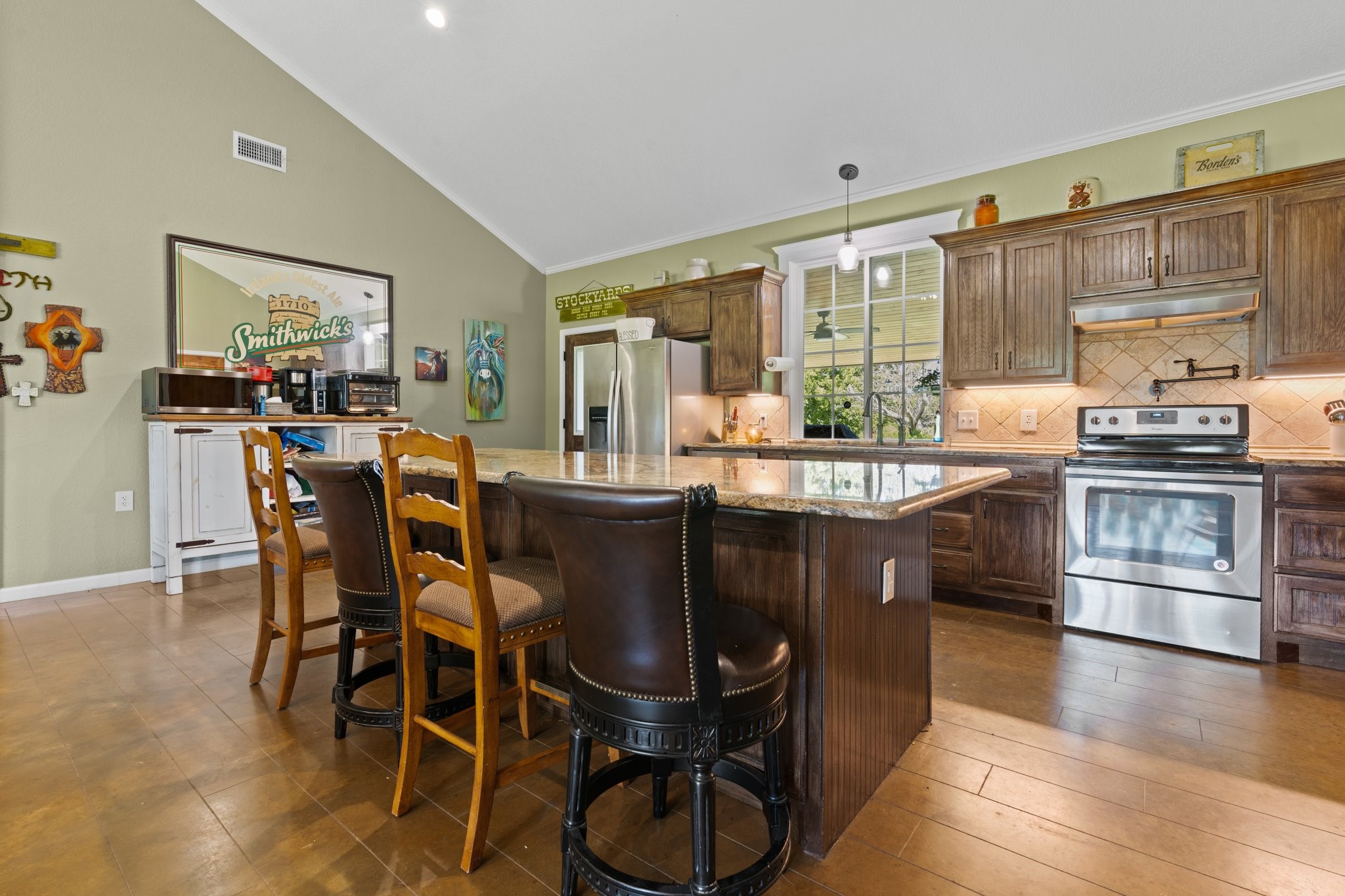 114 Private Road 22223