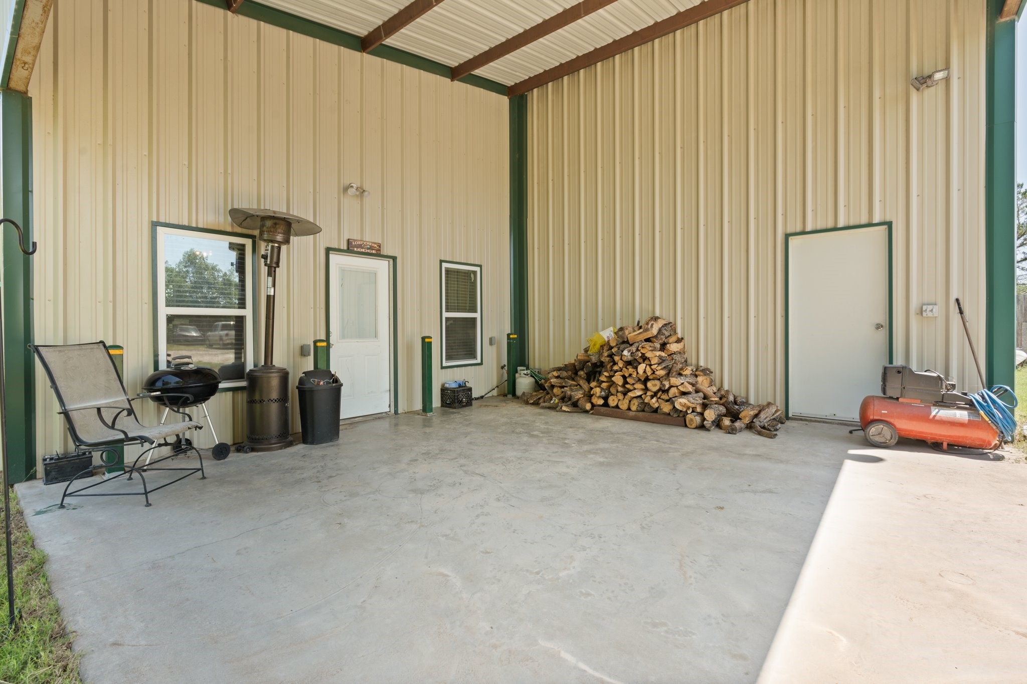 114 Private Road 22223