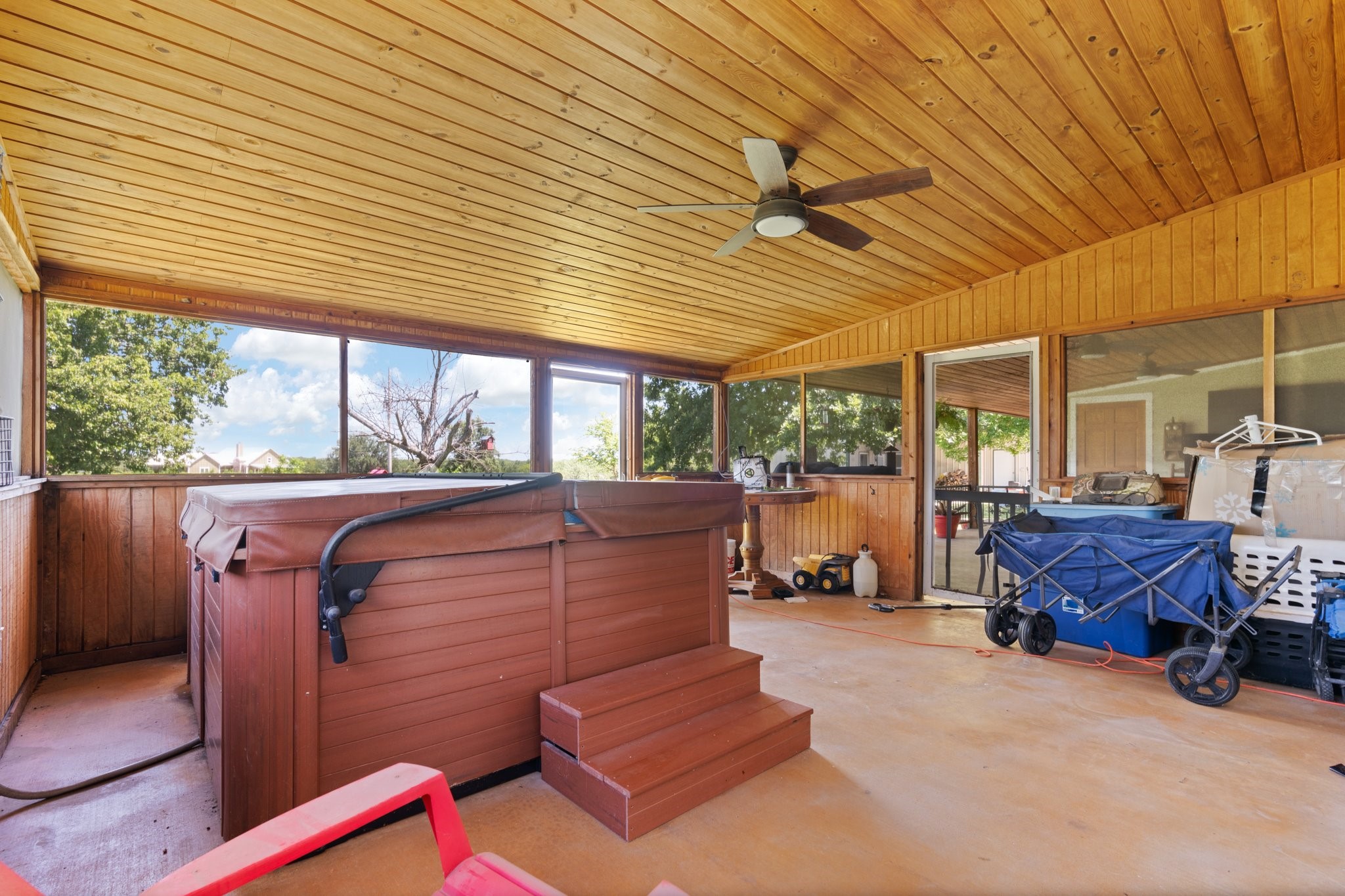 114 Private Road 22223