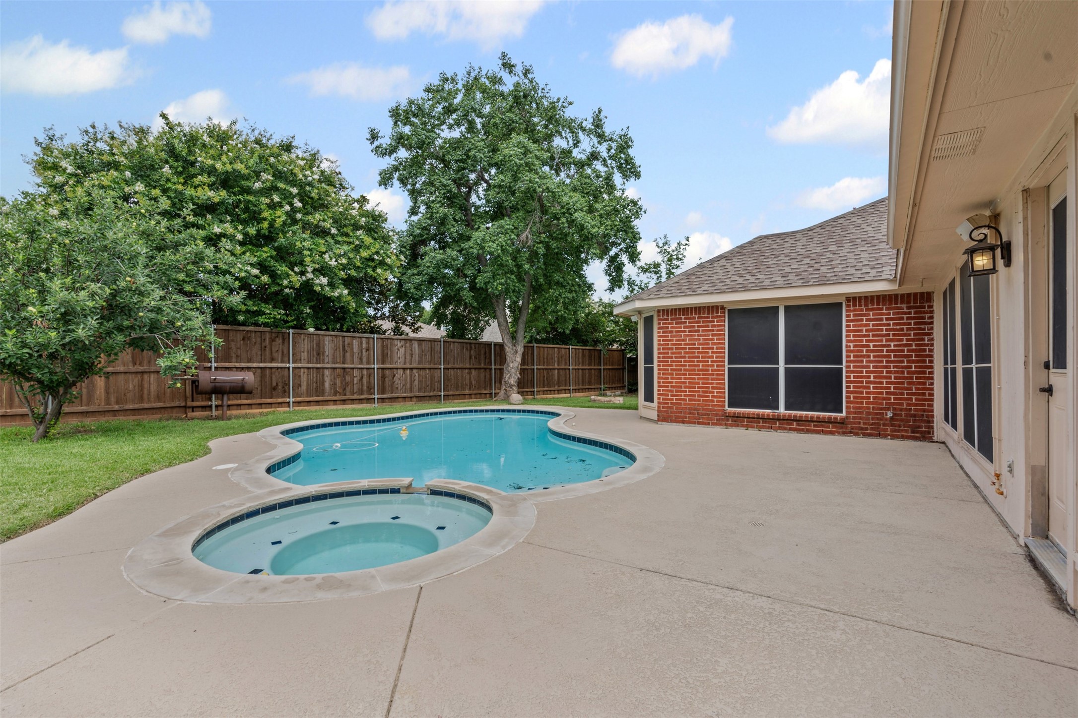 629 Aspen Way