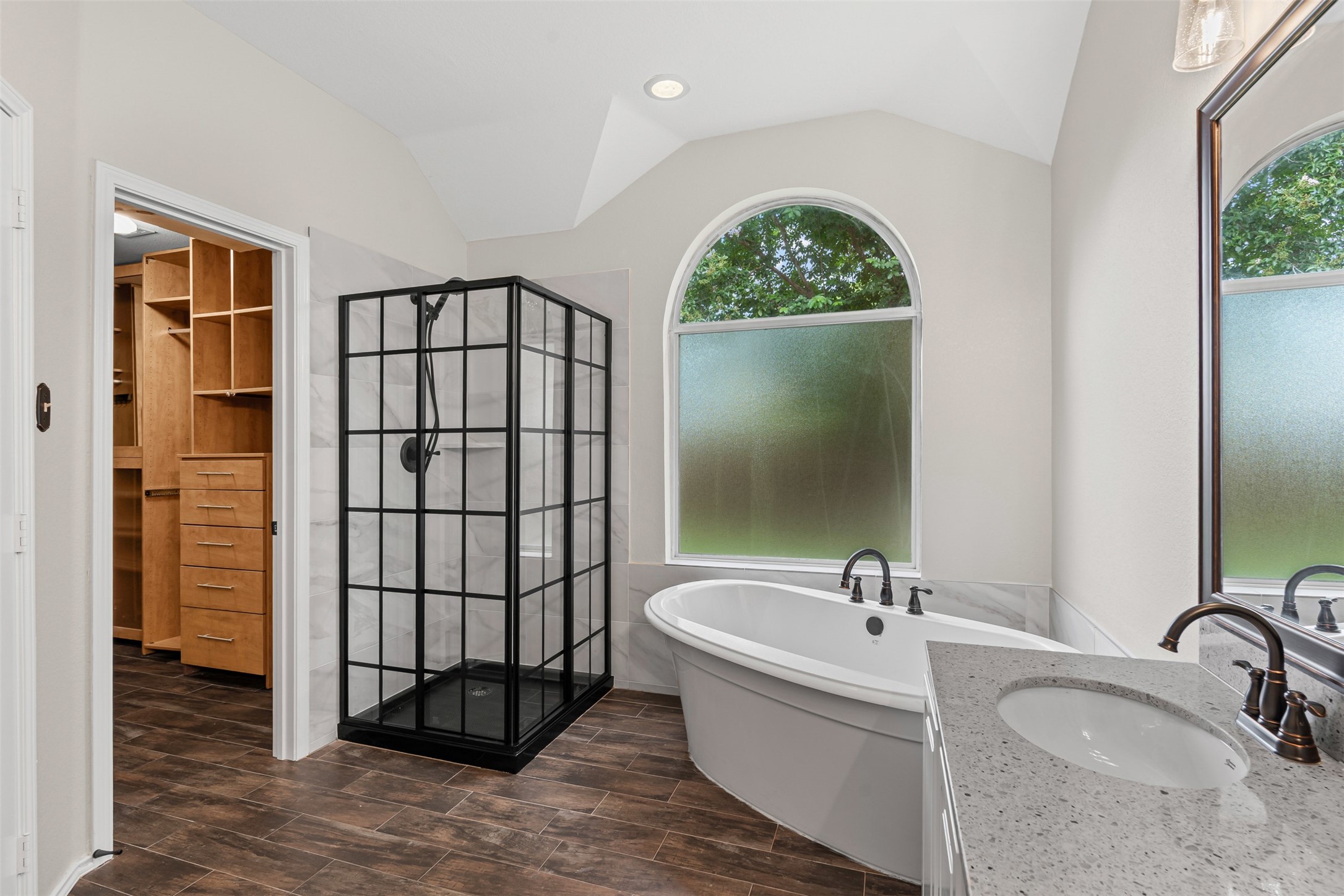 629 Aspen Way