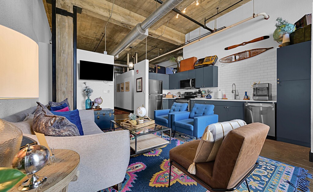 219 S 4th Street 309
