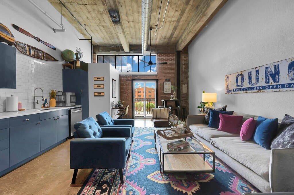 219 S 4th Street 309