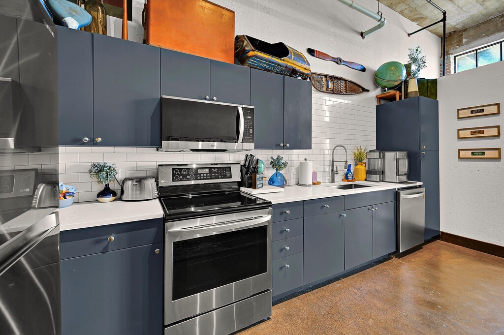 219 S 4th Street 309