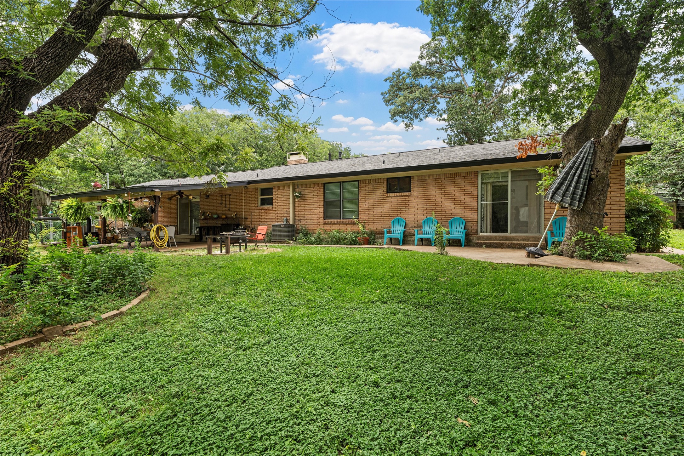 830 Arliss Drive