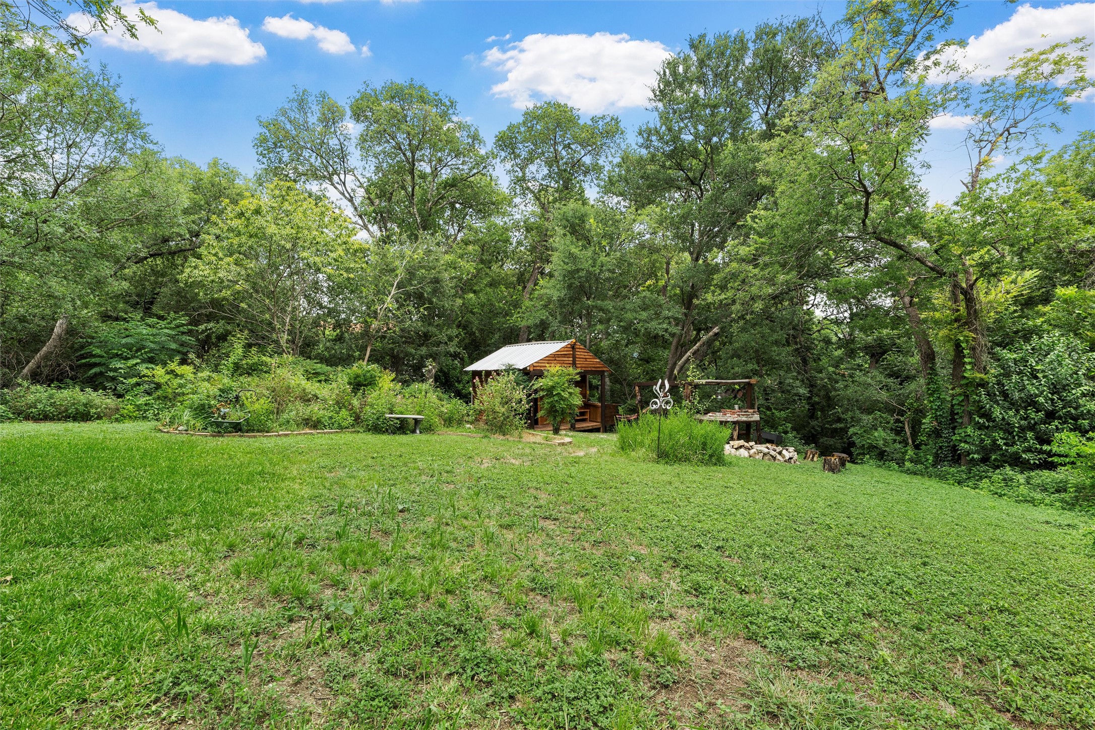 830 Arliss Drive