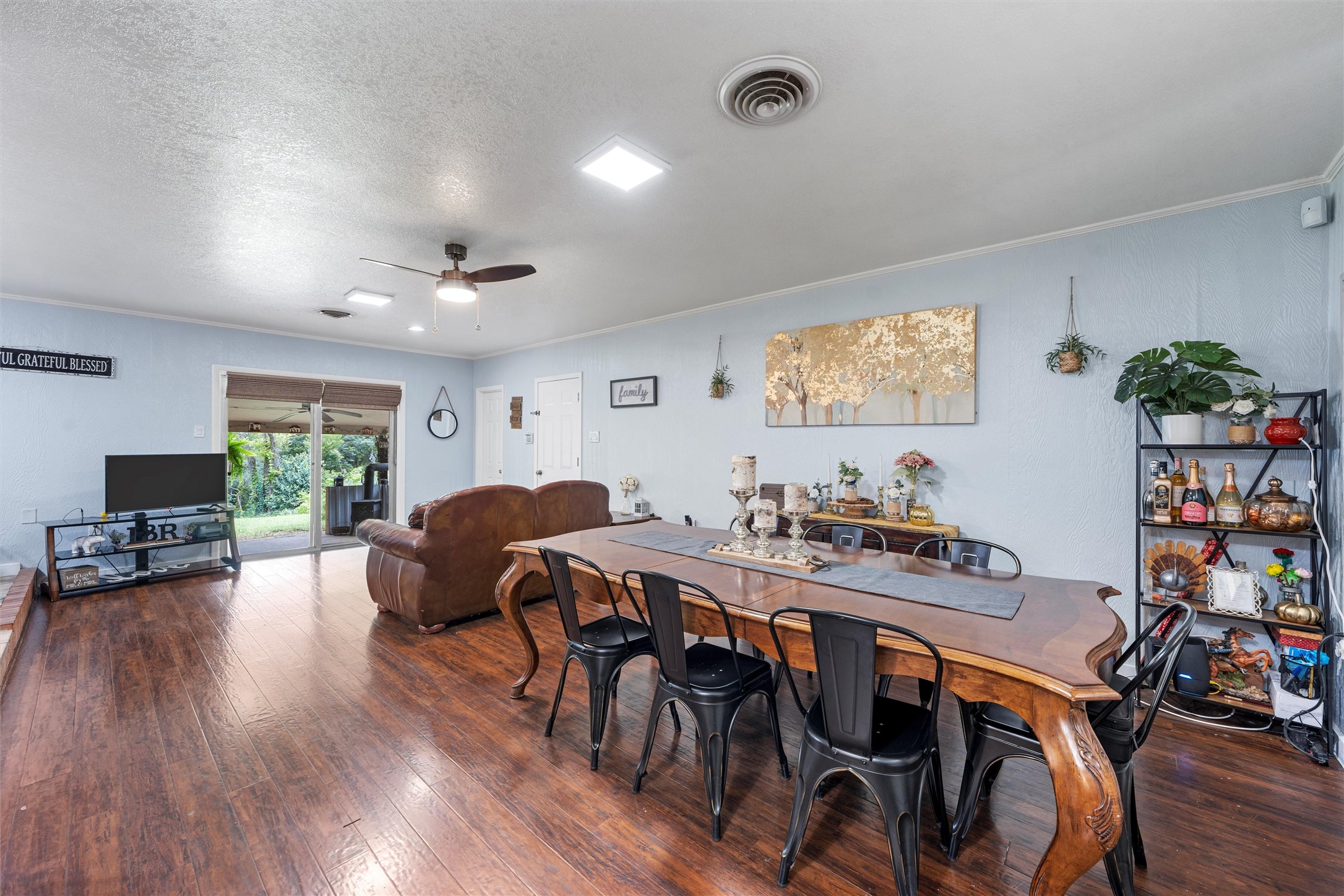 830 Arliss Drive