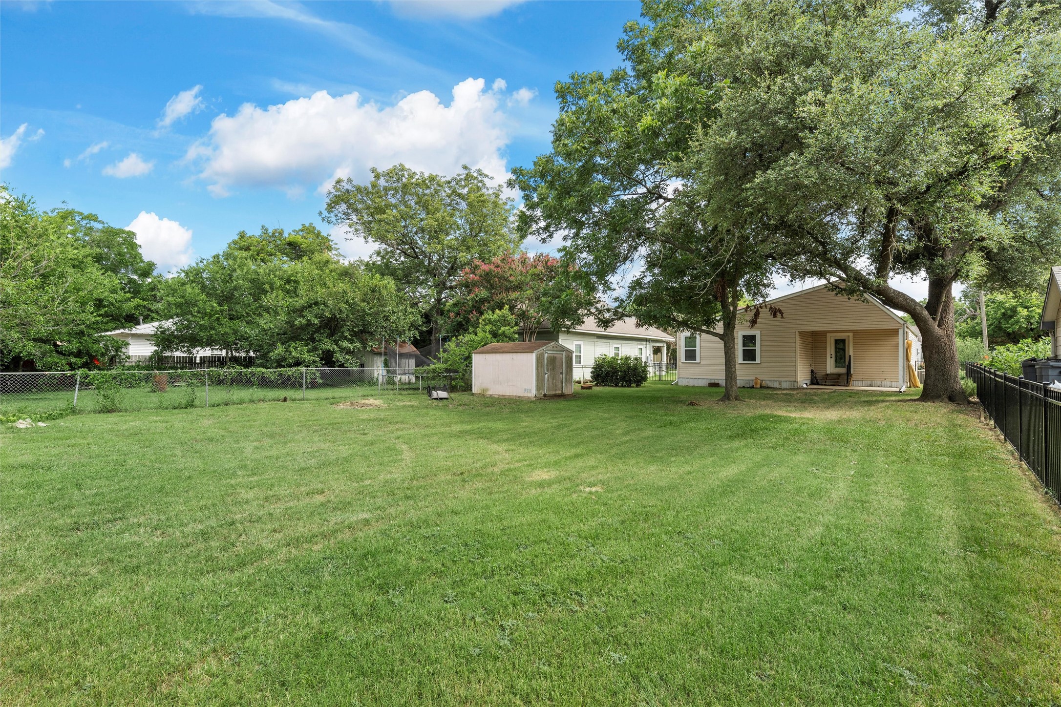 306 W Virginia Street