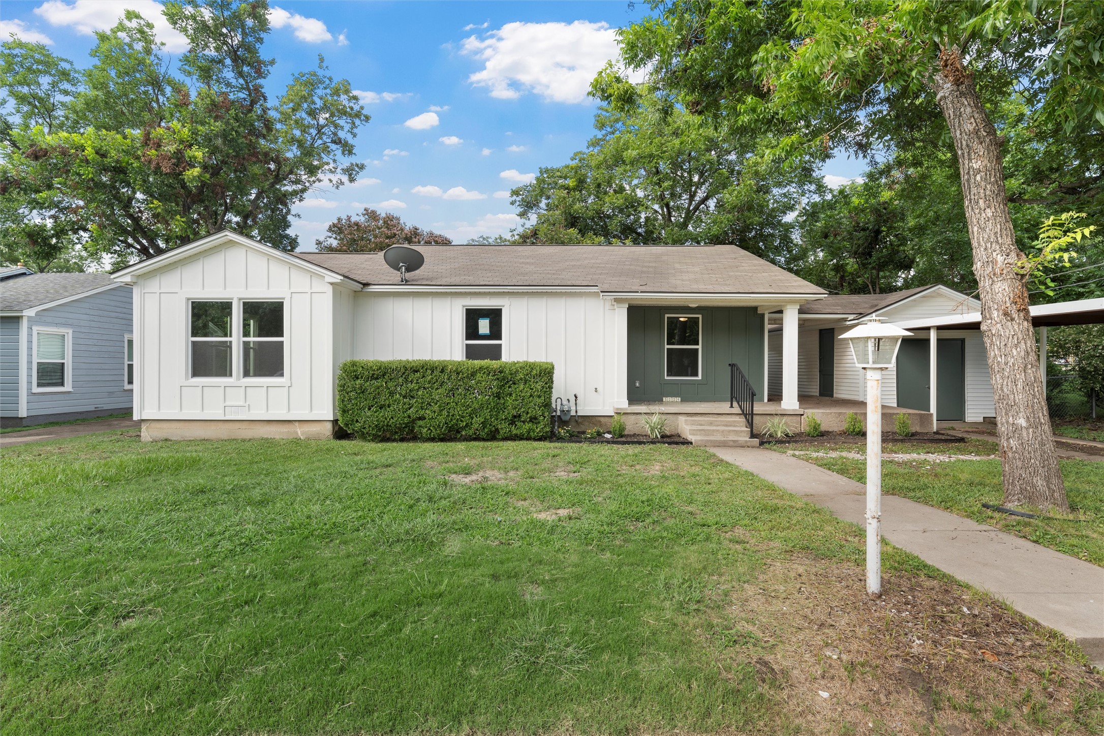 3224 Edmond Avenue
