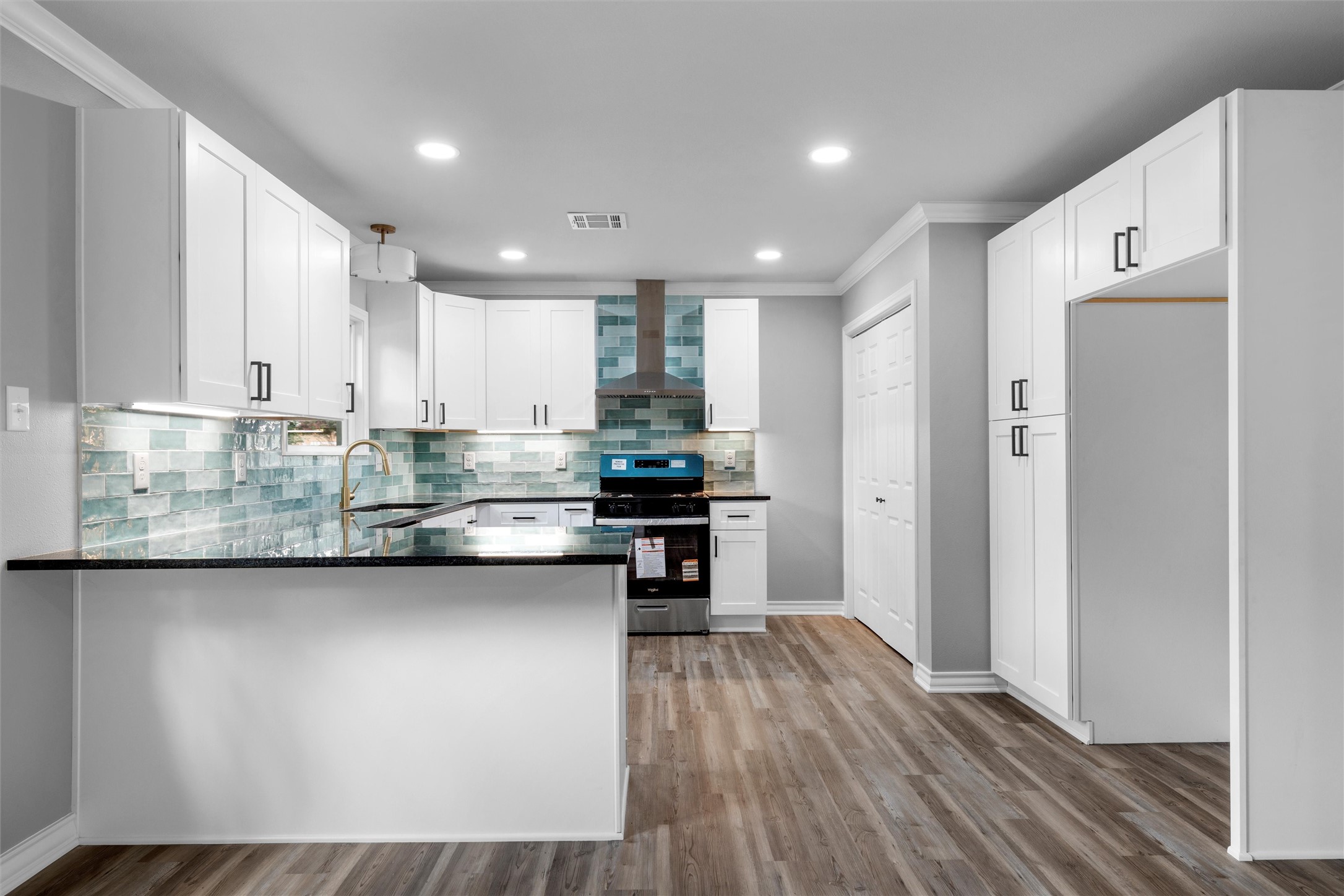 3224 Edmond Avenue