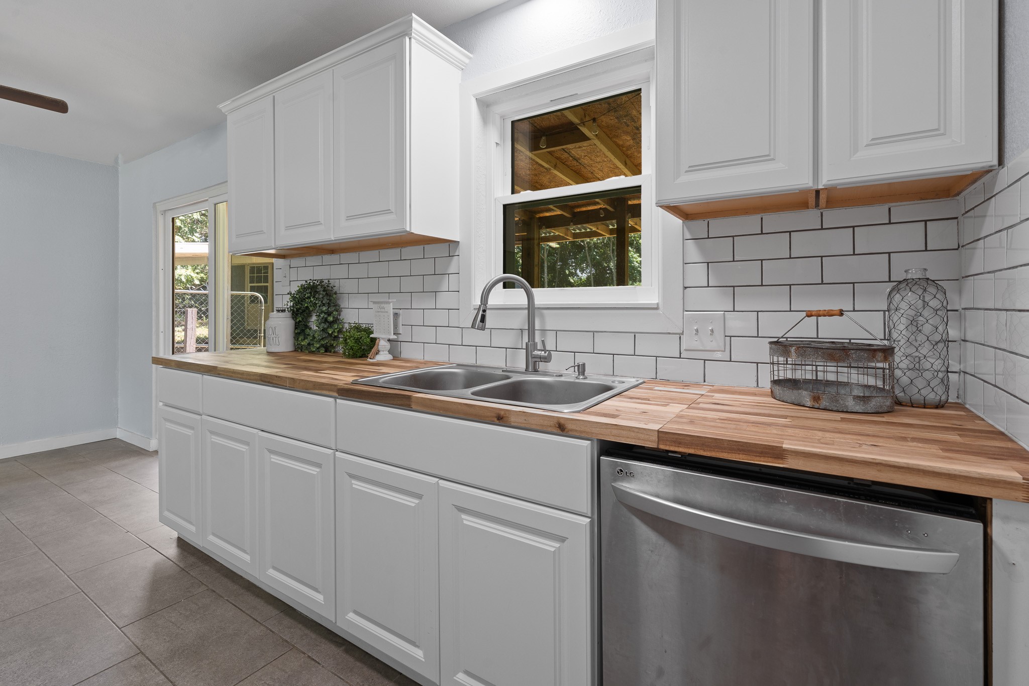 3821 High Meadows Drive