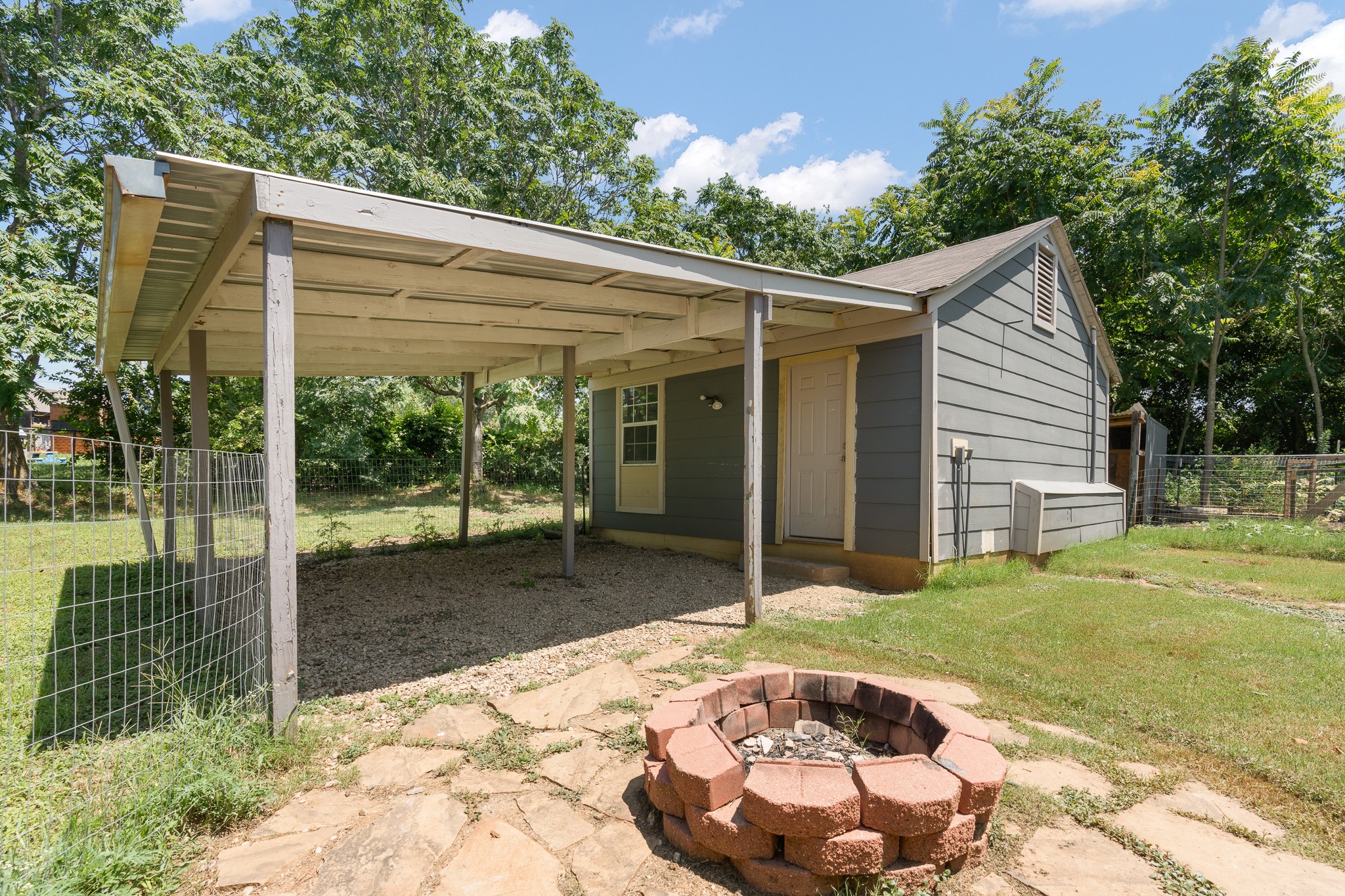 3821 High Meadows Drive